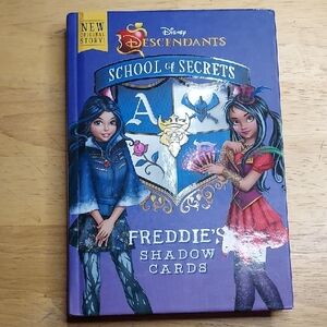 Disney Descendants School of Secrets Book - Purple and Blue
